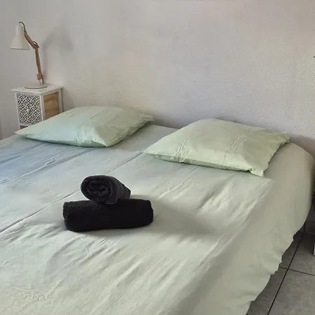 Le Pecherie, T3 Superbe Vue Mer, Parking, Clim, Wifi *