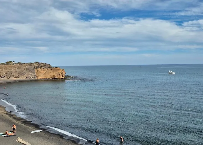 Appartamento Le Pecherie, T3 Superbe Vue Mer, Parking, Clim, Wifi *