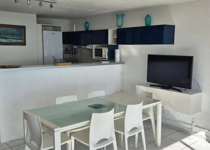 Superbe Vue Pour Ce Joli T3  La Pêcherie Appartement *