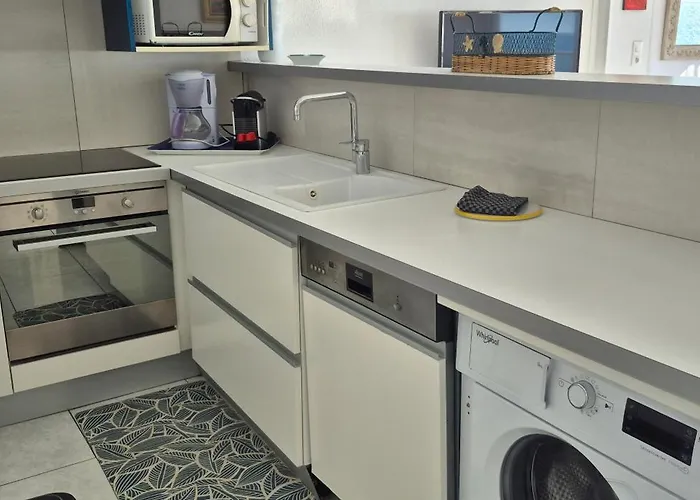 Superbe Vue Pour Ce Joli T3  La Pêcherie *